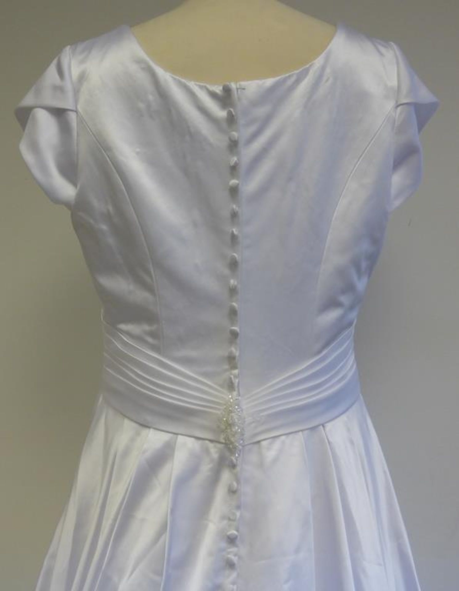 * Bonny Bridal, size 16, style 2016, Wedding Dress - Image 4 of 4