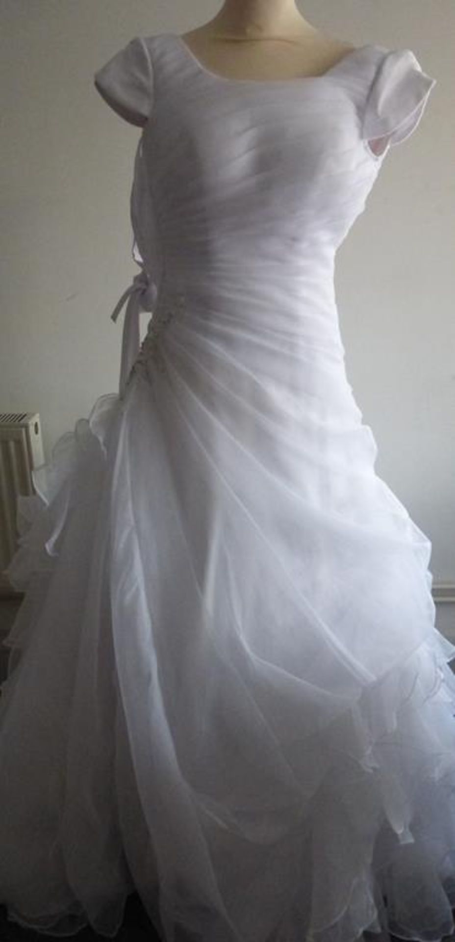 * Bonny Bridal, Size 2 Wedding Dress (RRP £750)