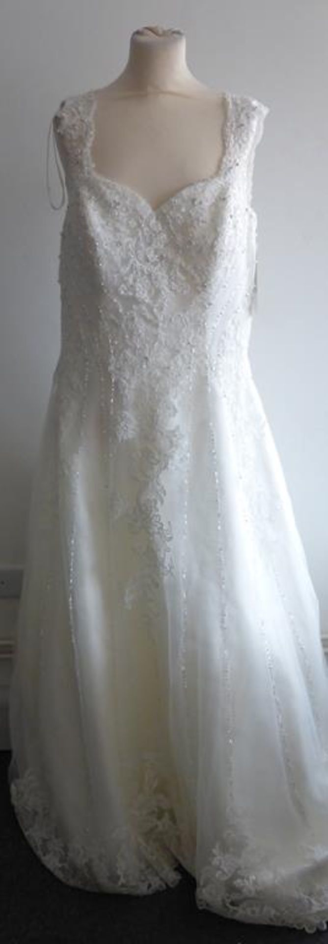 * Unforgetable By Bonny Bridal, Size 18, Style 1713, Wedding Dress.