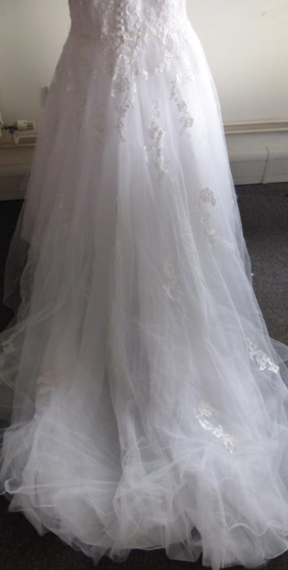 * Bliss, Size 6, Style 2303, Wedding Dress (RRP £840) - Image 3 of 4