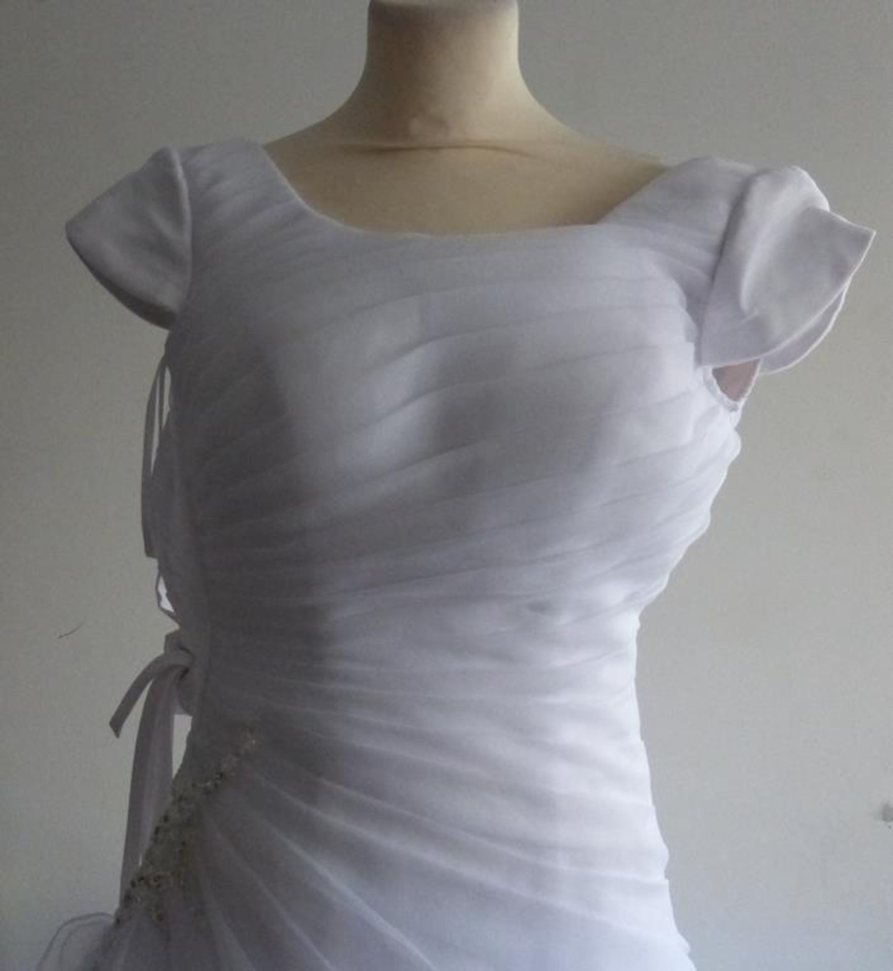 * Bonny Bridal, Size 2 Wedding Dress (RRP £750) - Image 2 of 3