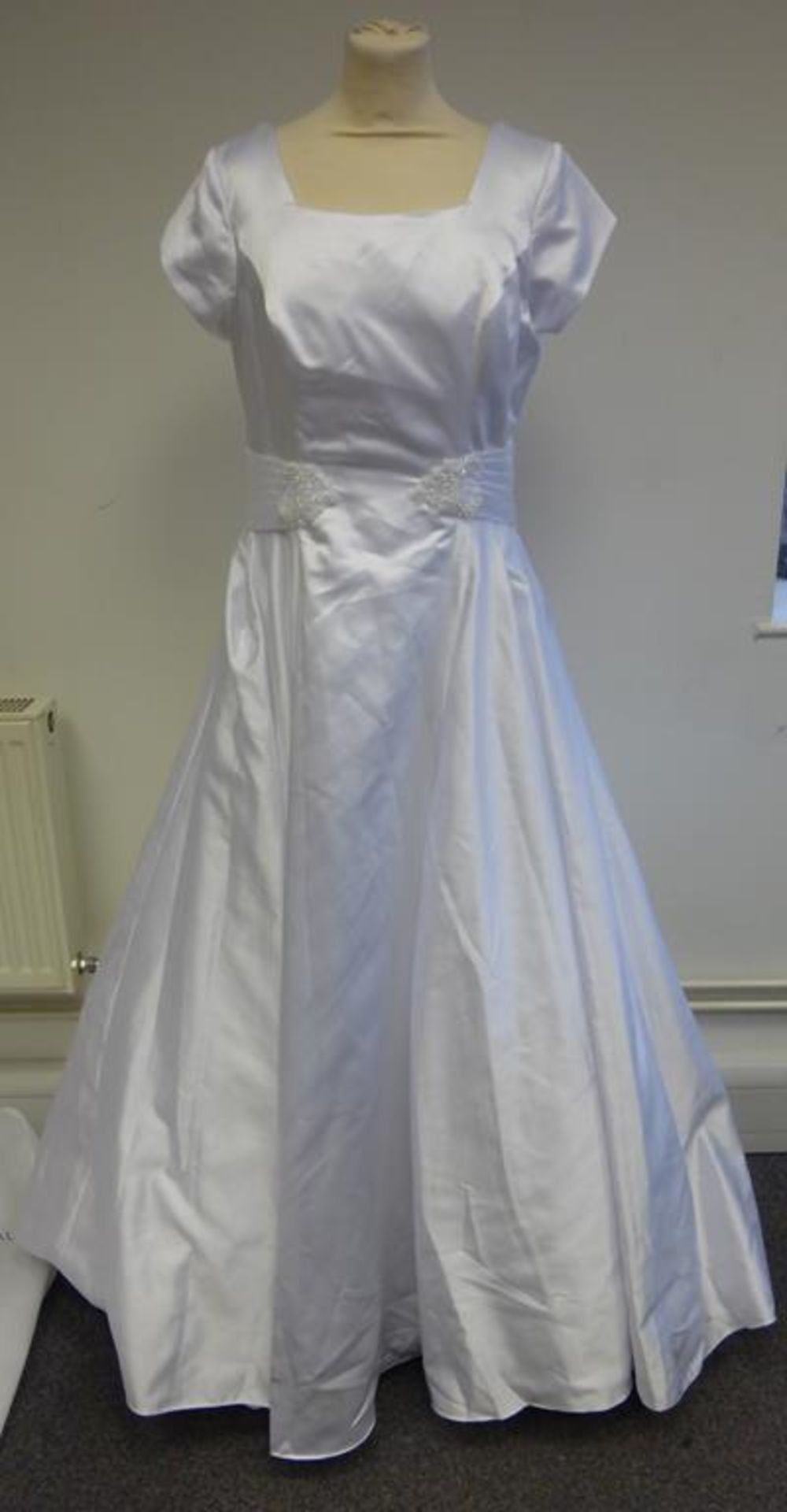 * Bonny Bridal, size 16, style 2016, Wedding Dress