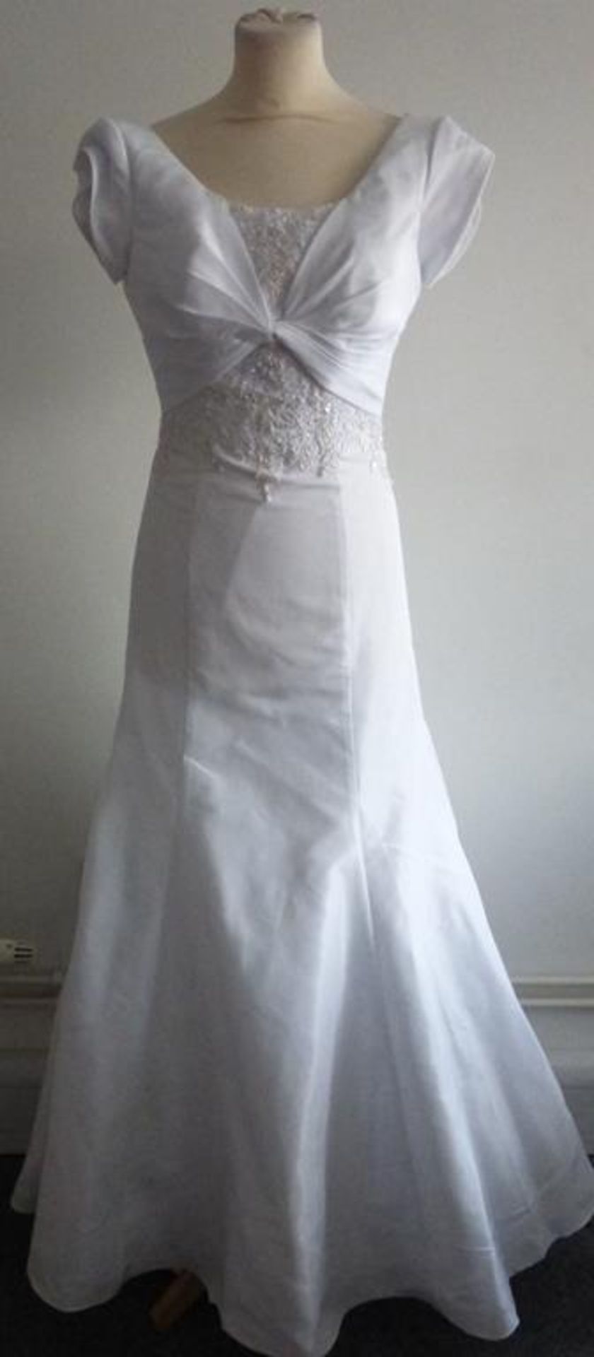 * Bliss, Style 2007, Size 2 Wedding Dress. (RRP £580)