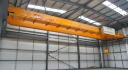 Modern 30 Tonnes and 10 Tonnes Electric Overhead Travelling Cranes