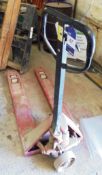 Ferm 2000T hand hydraulic pallet truck (located in Stockport)