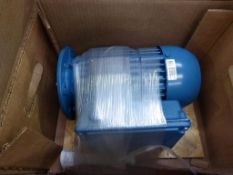 * Weg Electric Motor, 0.37kW, 4 Pole, 50Hz, 110V (E703579M-WEG)