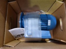 * Weg Electric Motor, 0.37kW, 4 Pole, 50Hz, 240V (E703529M-WEG)