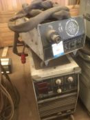 * Kamanchi Platinum 350 Mig Welder with Flexi-Feed 4 Unit (Parts Missing) Please note this lot is