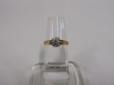 An 18ct Gold Ring with Diamond Solitaire (size m1/2) (Approx 0.33ct) (est £130-£180)