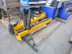 * A 3000Kg 2 Post Lift 240/400V3PH. Please note there is a £15 plus VAT Lift Out Fee on this lot. (