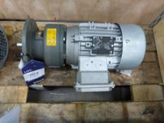 * Nord Electric Motor with Drive System. SK01F-80LH/4TF, 313RPM, 0.75kW, IP55, 400/440V, 3PH, 50/