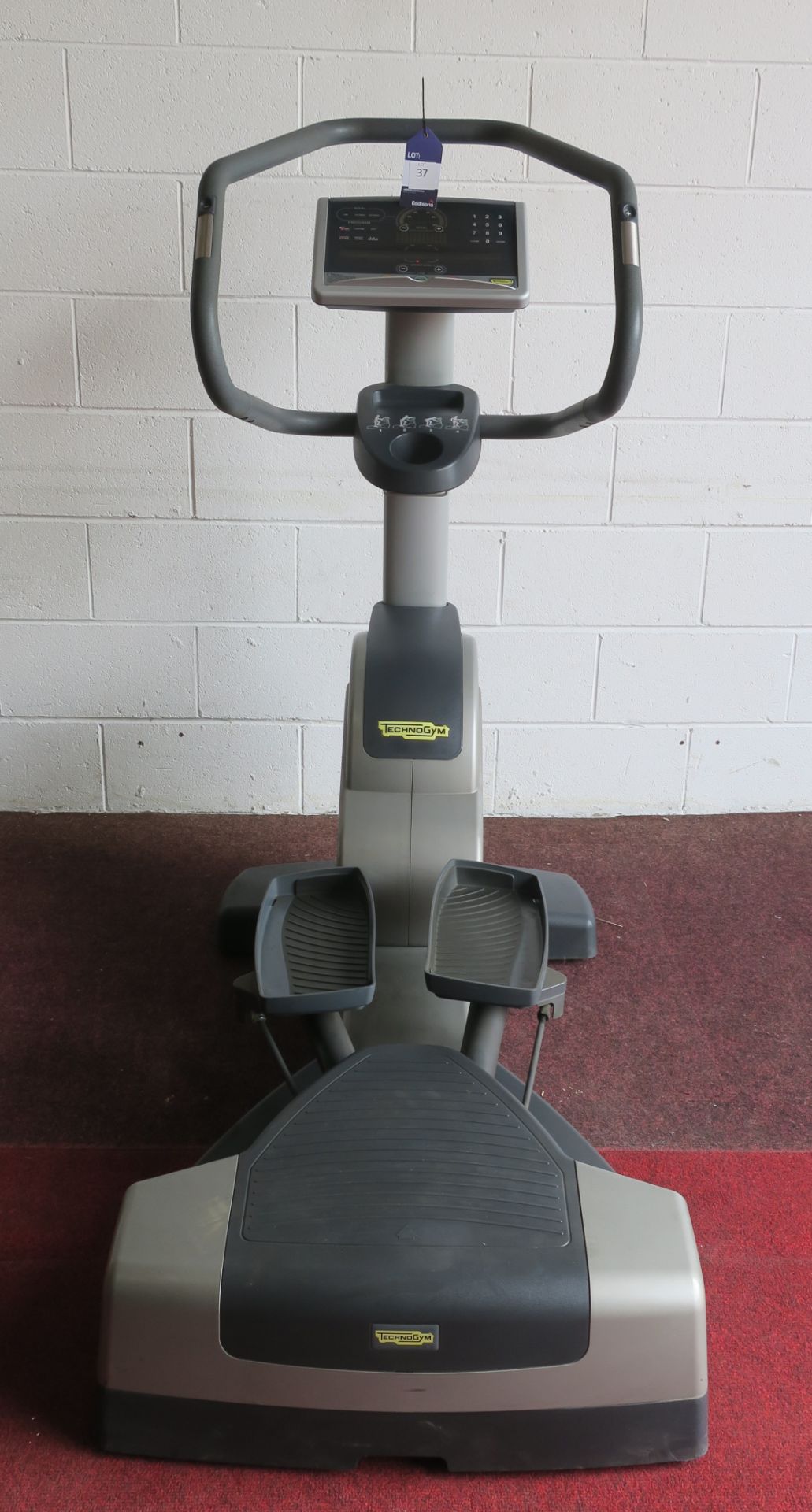 * A TechnoGym Wave EXC 700i SP Stepper Machine with Interactive Screen, Heart Rate Monitors, Cup - Image 2 of 3