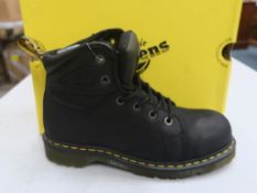 * A pair of New/Boxed Dr Martens Boots, Overload 21046001, Fairleigh ST in black, UK size 9