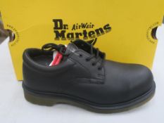 * A pair of New/Boxed Dr Martens Shoes, 2216 PW, Fine Haircell, 13711001, in black, UK size 7