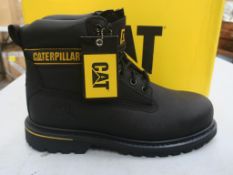 * A pair of New/Boxed CAT Boots. 708026 Holton SB 6'' Boot in black. UK size 7