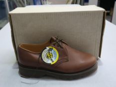 * A pair of new/boxed Dr Martens Shoes Youths Tan Greasy Gibson size 3