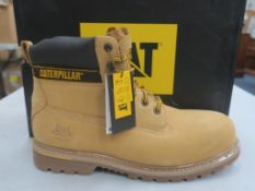 * A pair of New/Boxed CAT Boots- P708215 Holton ST SB 6'' Boot, Honey Reset, UK size 11