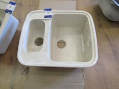 1 ½ bowl sink 590 x 490mm