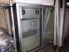 AHT MV250S fridge