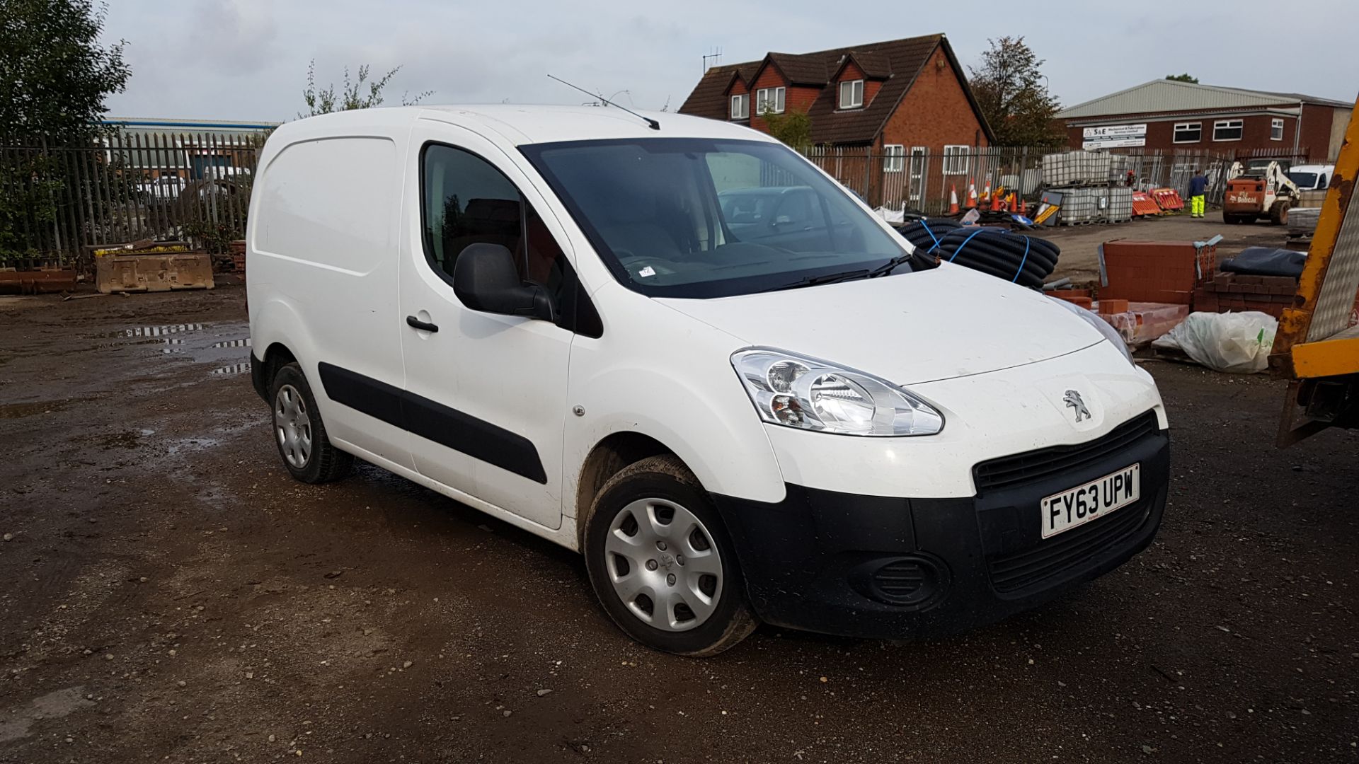 * Peugeot Partner .625 SL1 HDi Panel Van.