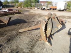 * Strickland Grappler for 13T Excavator