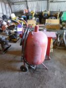 * Northern Industrial 20 Gallon Mobile Sand Blaster with Gun