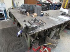 Steel workbench with vice