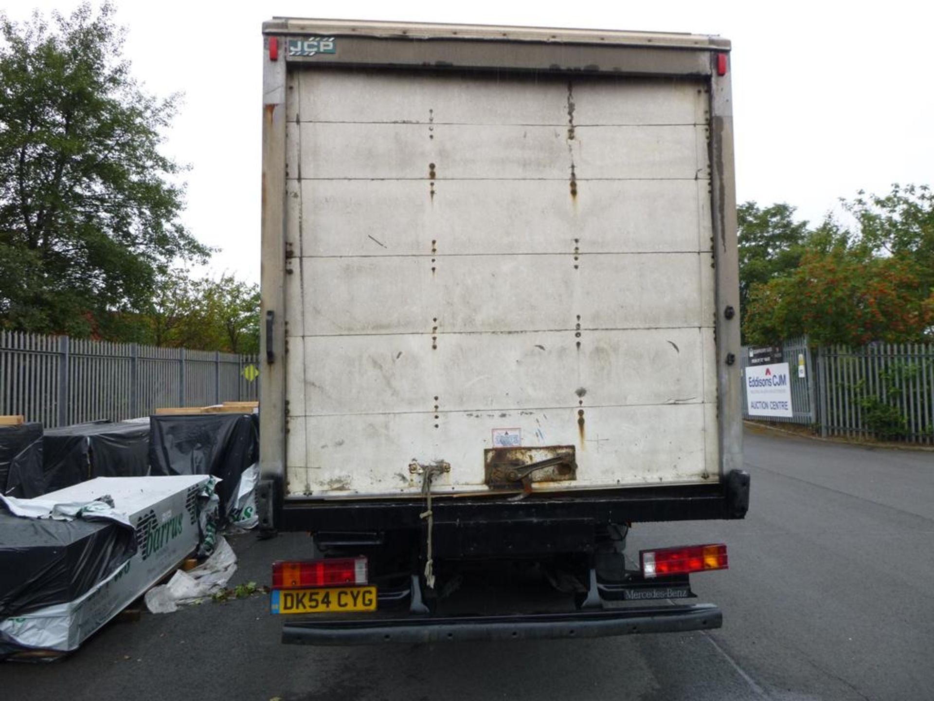 * Mercedes Atego 7.5T Box Van. A 2004 Mercedes Atego 815 7.5Tonne Box Van Reg number DK54 CYG; - Image 3 of 7