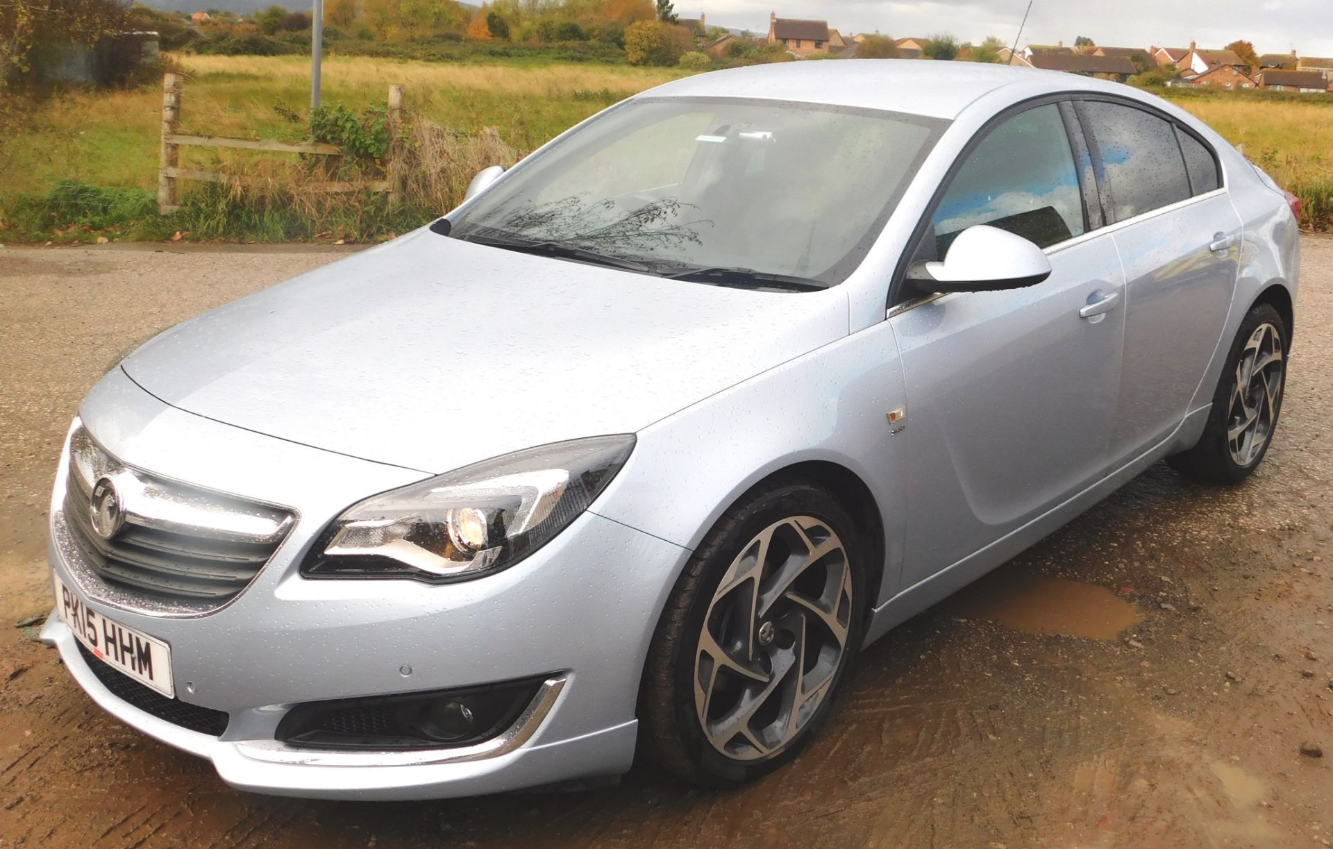 Vauxhall Insignia Hatchback SRI VX-Line 2.0 CDTI E - Image 2 of 12