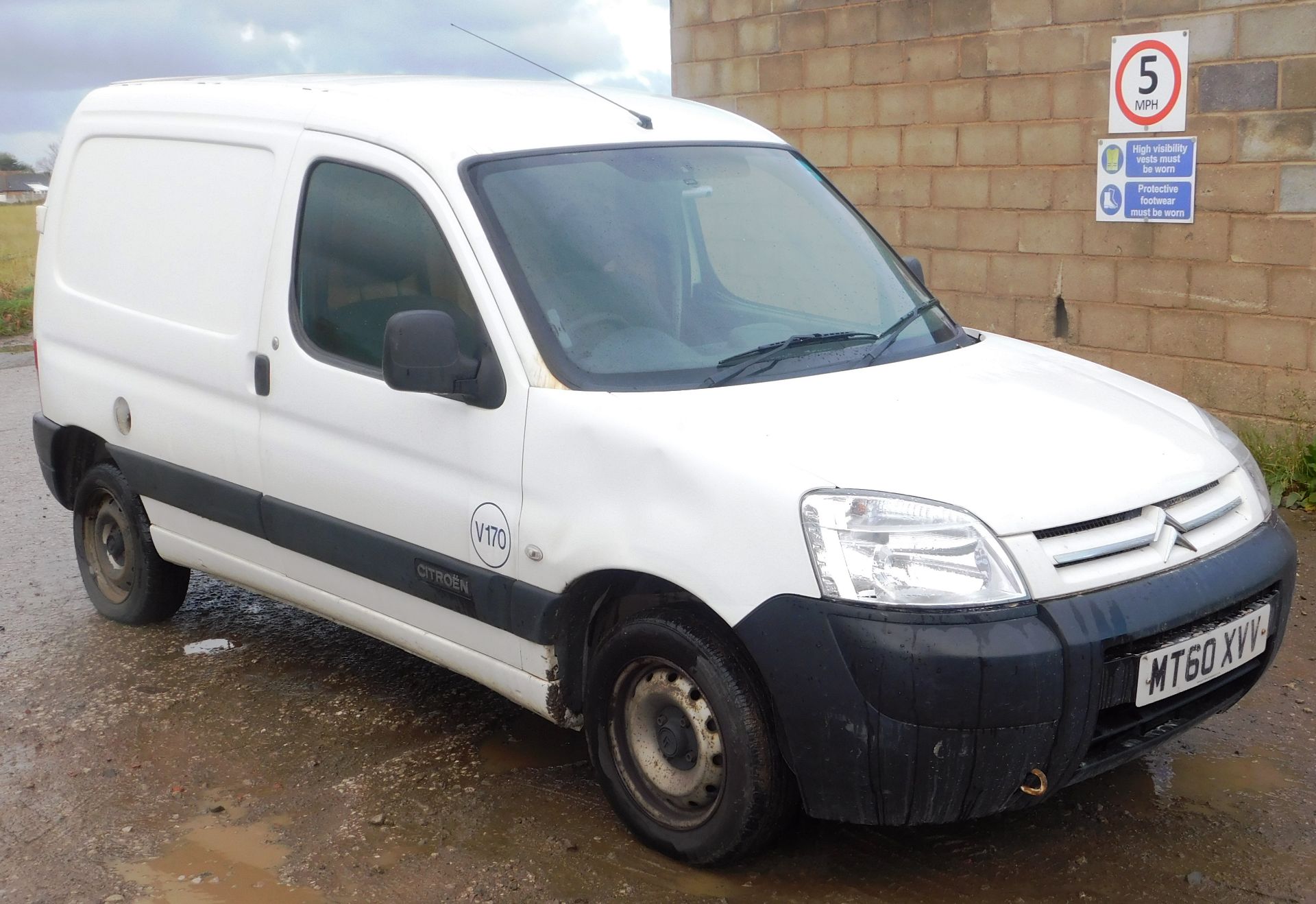 Citroen Berlingo First 750 HDI Van, registration M