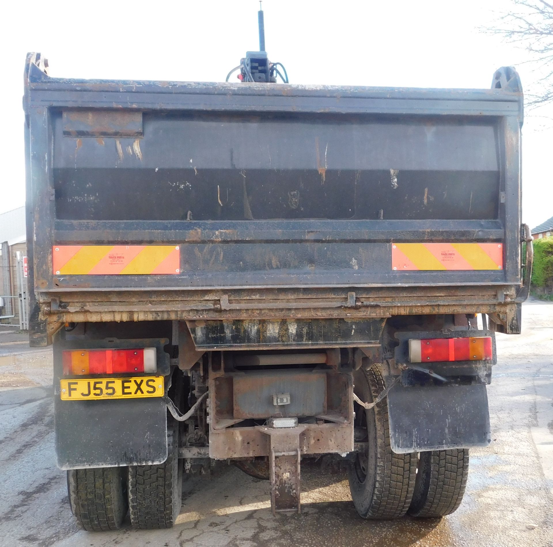 DAF CF85.340 8x4 Grab / Tipper Wagon, registration - Image 3 of 11