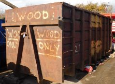 Hook-Lift Skip 35 cu.yd, brown