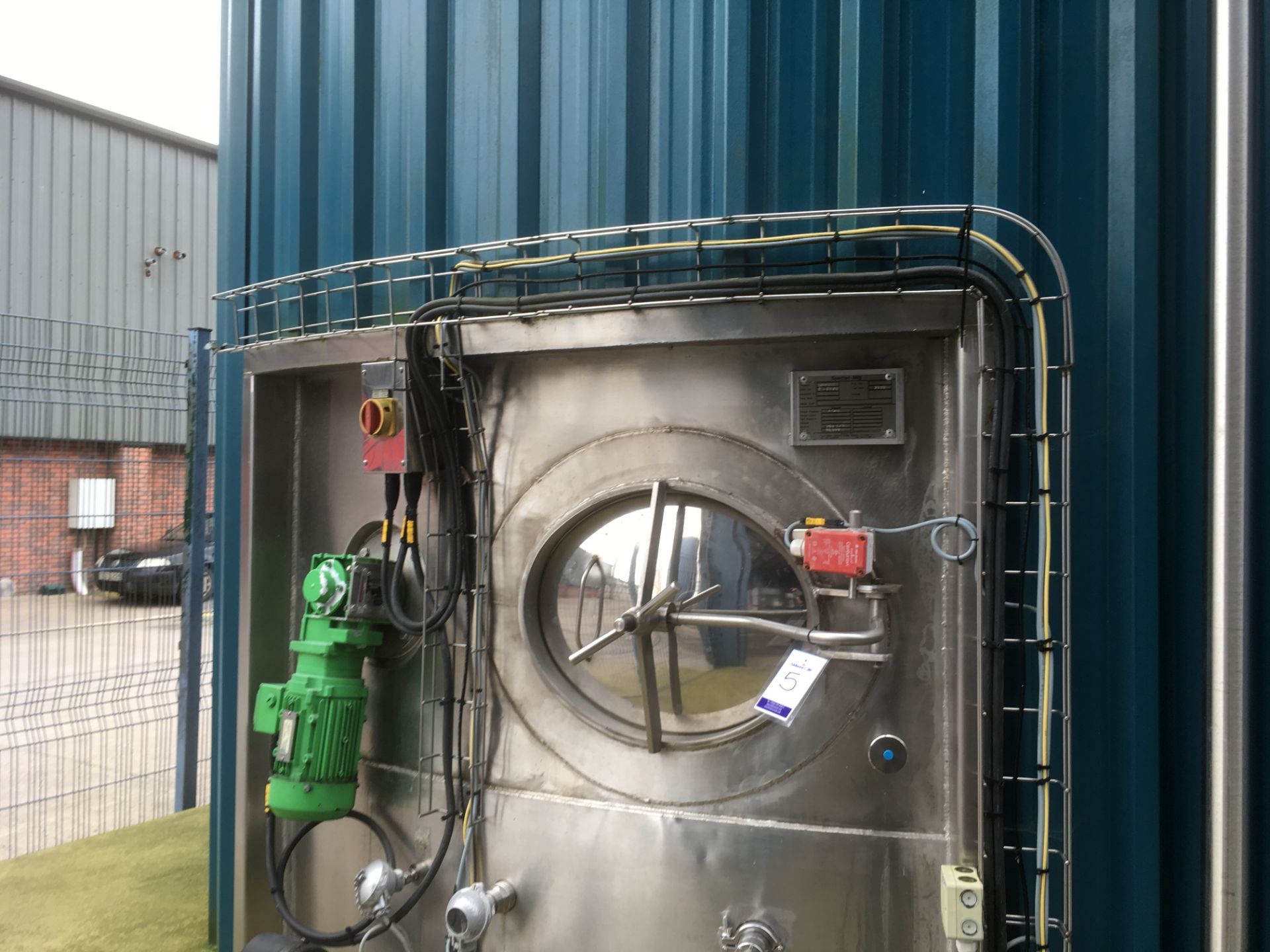 * 2010 Spectac Insulated 90,000 Litre Stainless Steel Tank with agitator, level probes and - Image 2 of 4