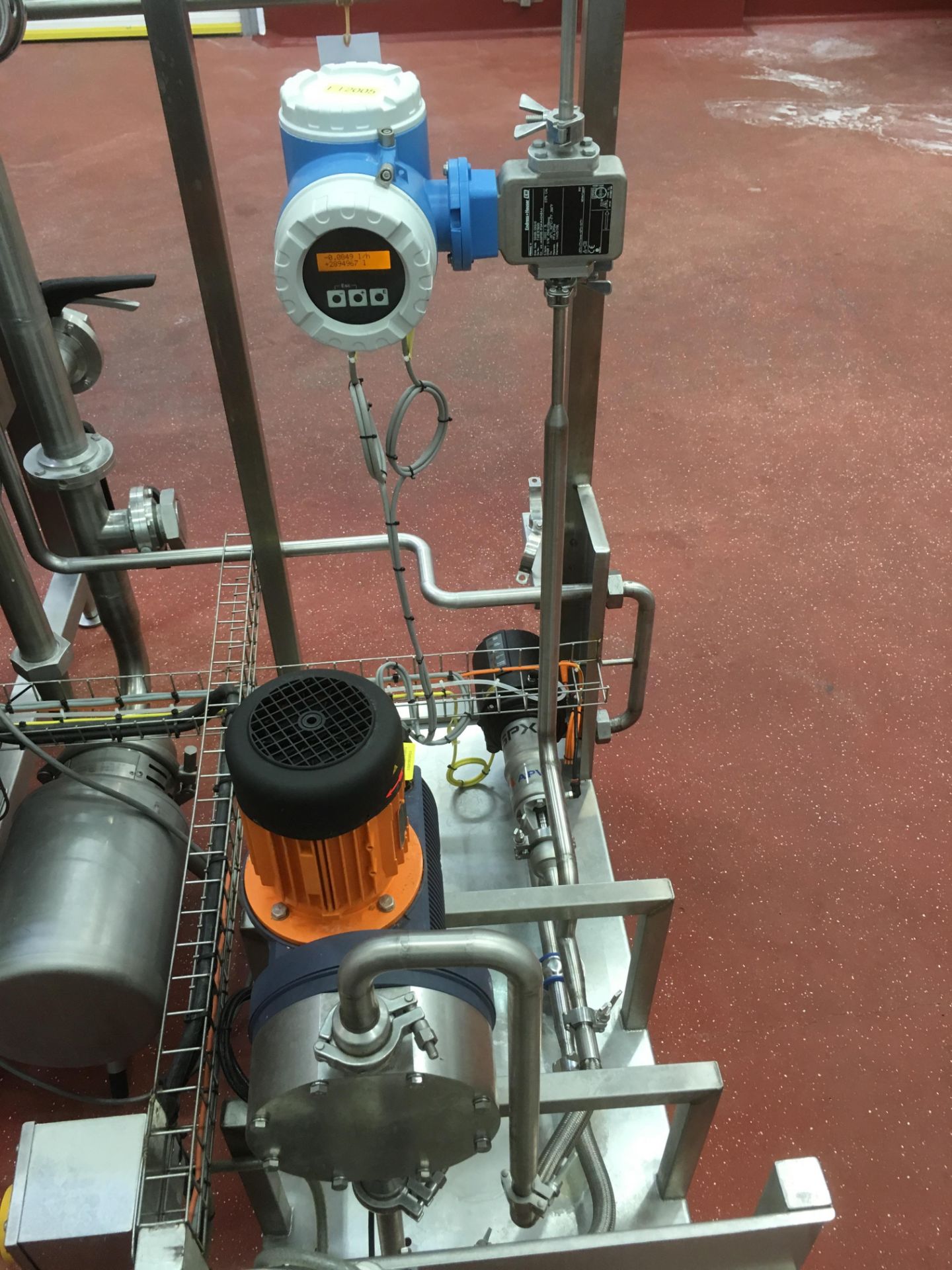 * Stainless Steel Skid Mounted Prominent Sigma Vitamin Dosing Pump with APV SPX Valve and Endress