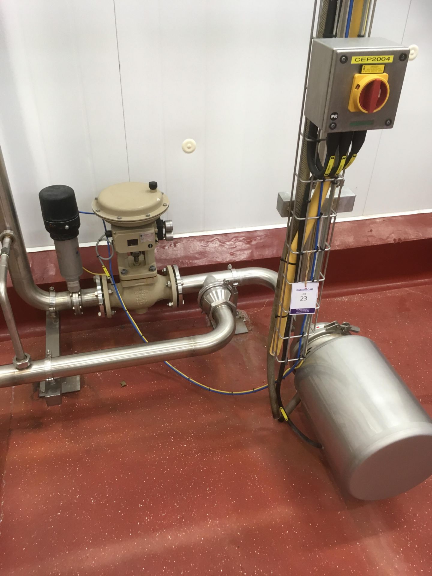 * Samson DN65 Glycol Modulating Valve with APV Butterfly SDI-3 Valve and APV W+35/35-140 Pump