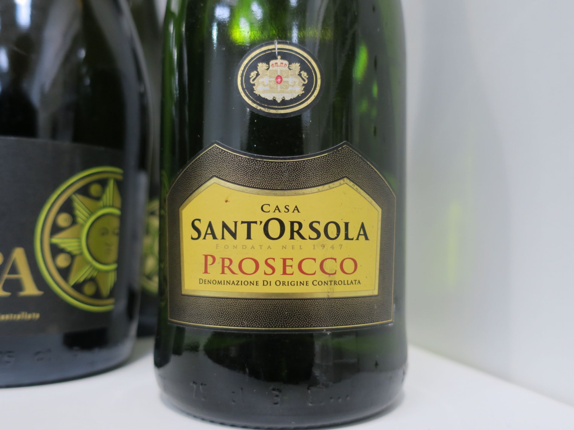 * Four bottles of Da Luca Prosecco 75cl 11% Vol, one bottle of Casa Sant' Orsola Prosecco 75cl 11% - Image 4 of 7