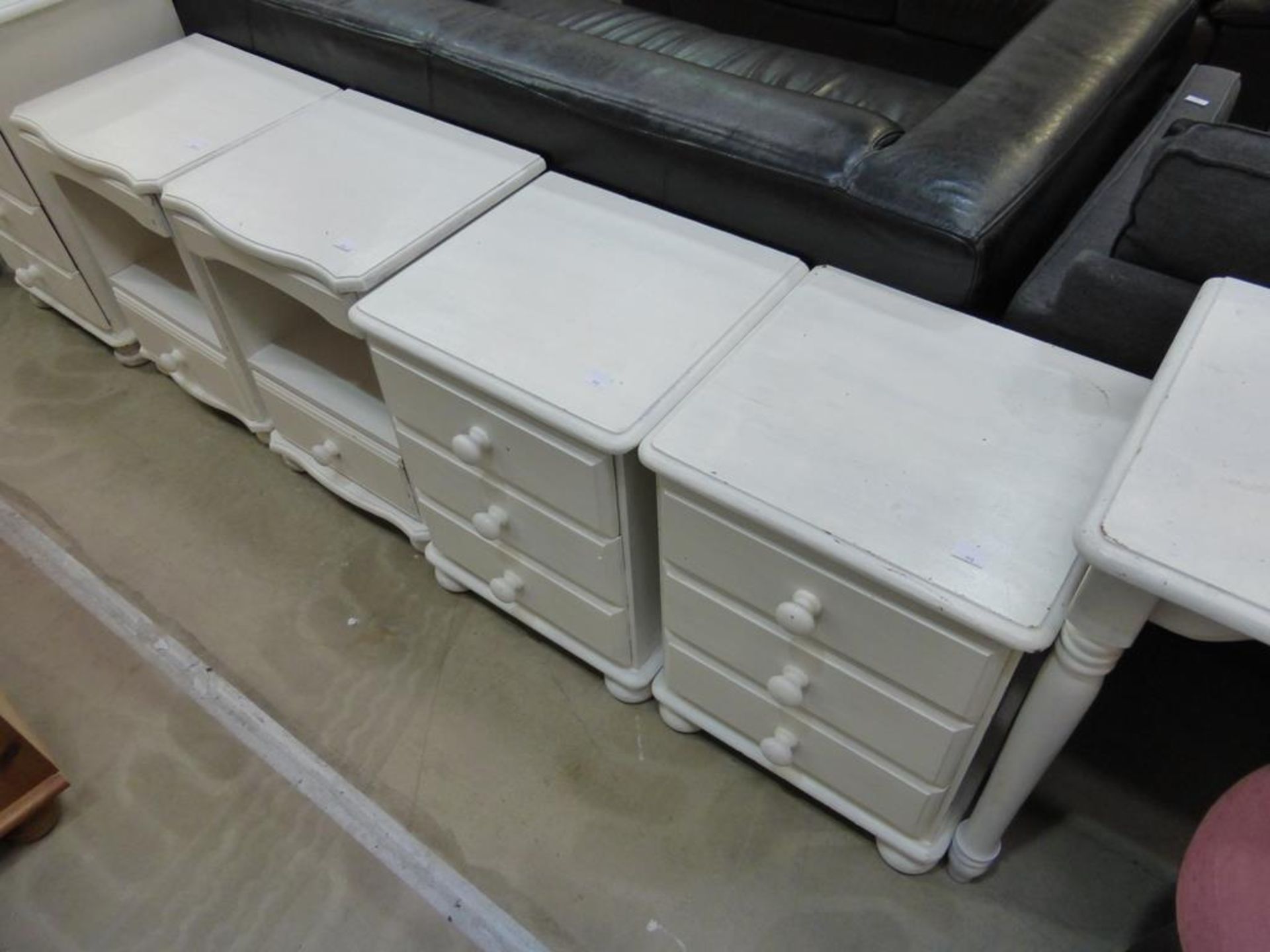 * Five pieces of Victorian Style White Painted Furniture: Dressing Table, pair of Three Drawer - Image 2 of 2