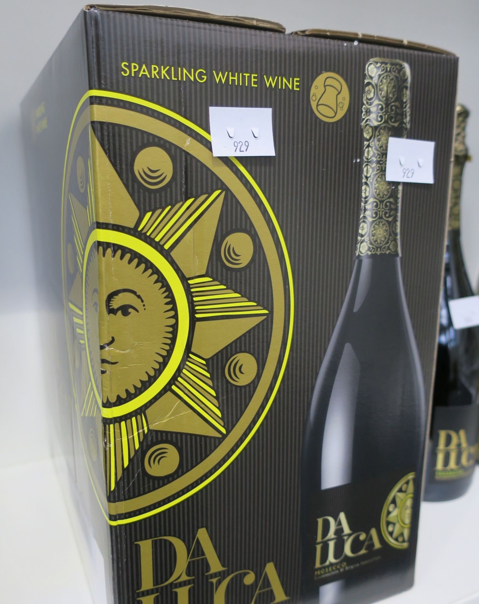 * A case of six bottles of Da Luca Prosecco 75cl 11% Vol (6)