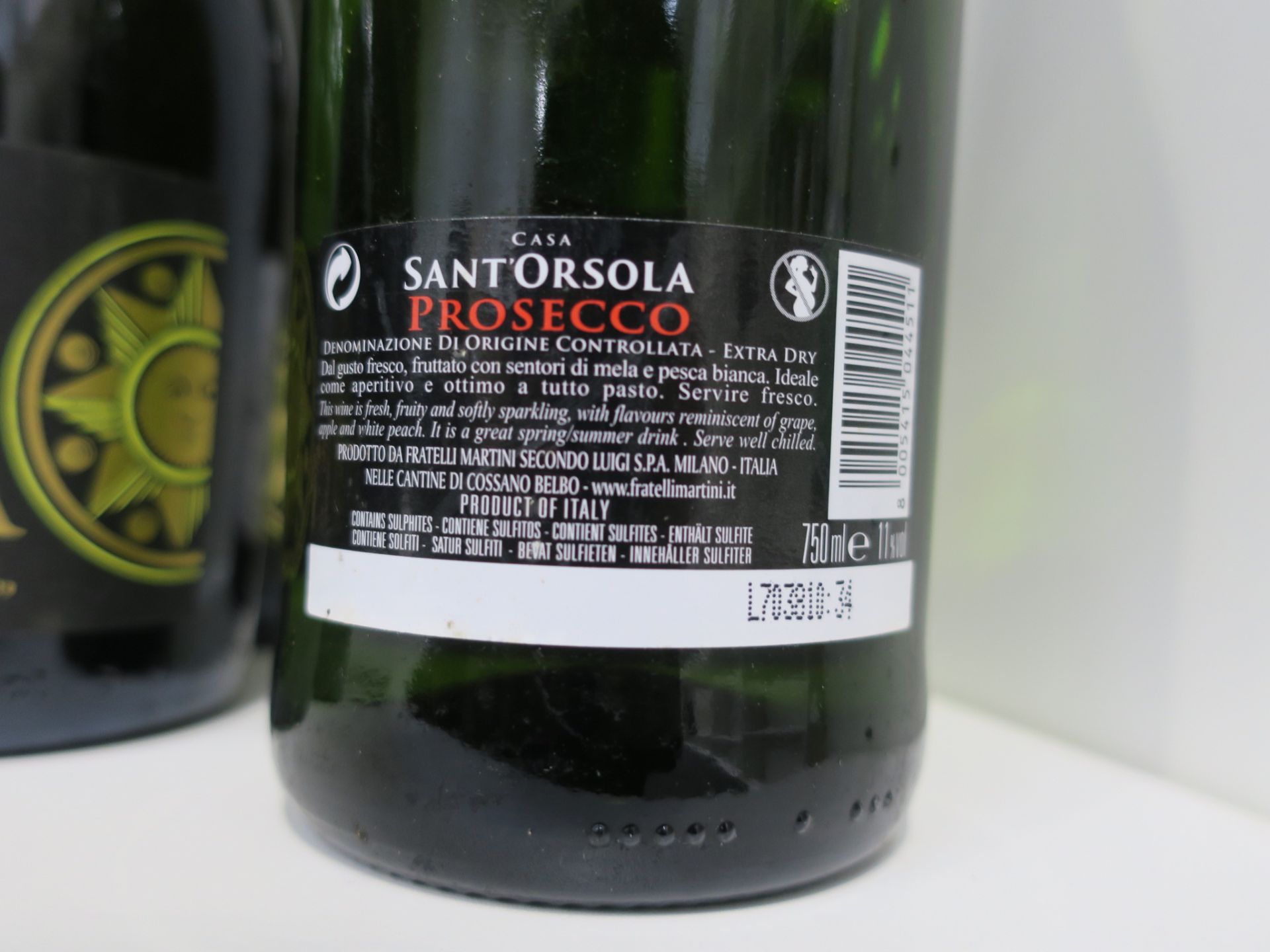 * Four bottles of Da Luca Prosecco 75cl 11% Vol, one bottle of Casa Sant' Orsola Prosecco 75cl 11% - Image 5 of 7