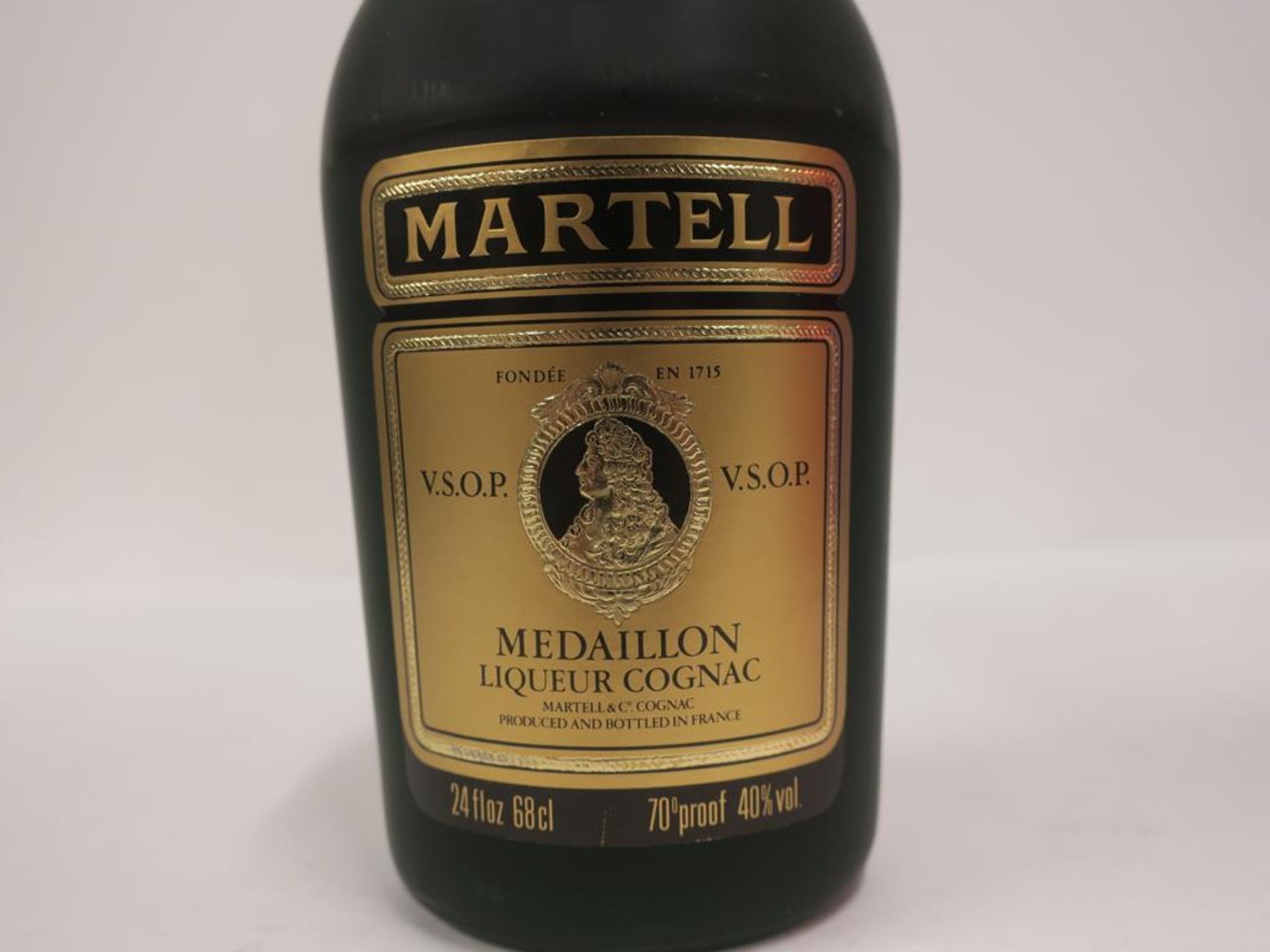 A 68cl Bottle of Martell VSOP Medaillon Liqueur Cognac 40% Vol, 70° Proof with original box. - Image 4 of 6