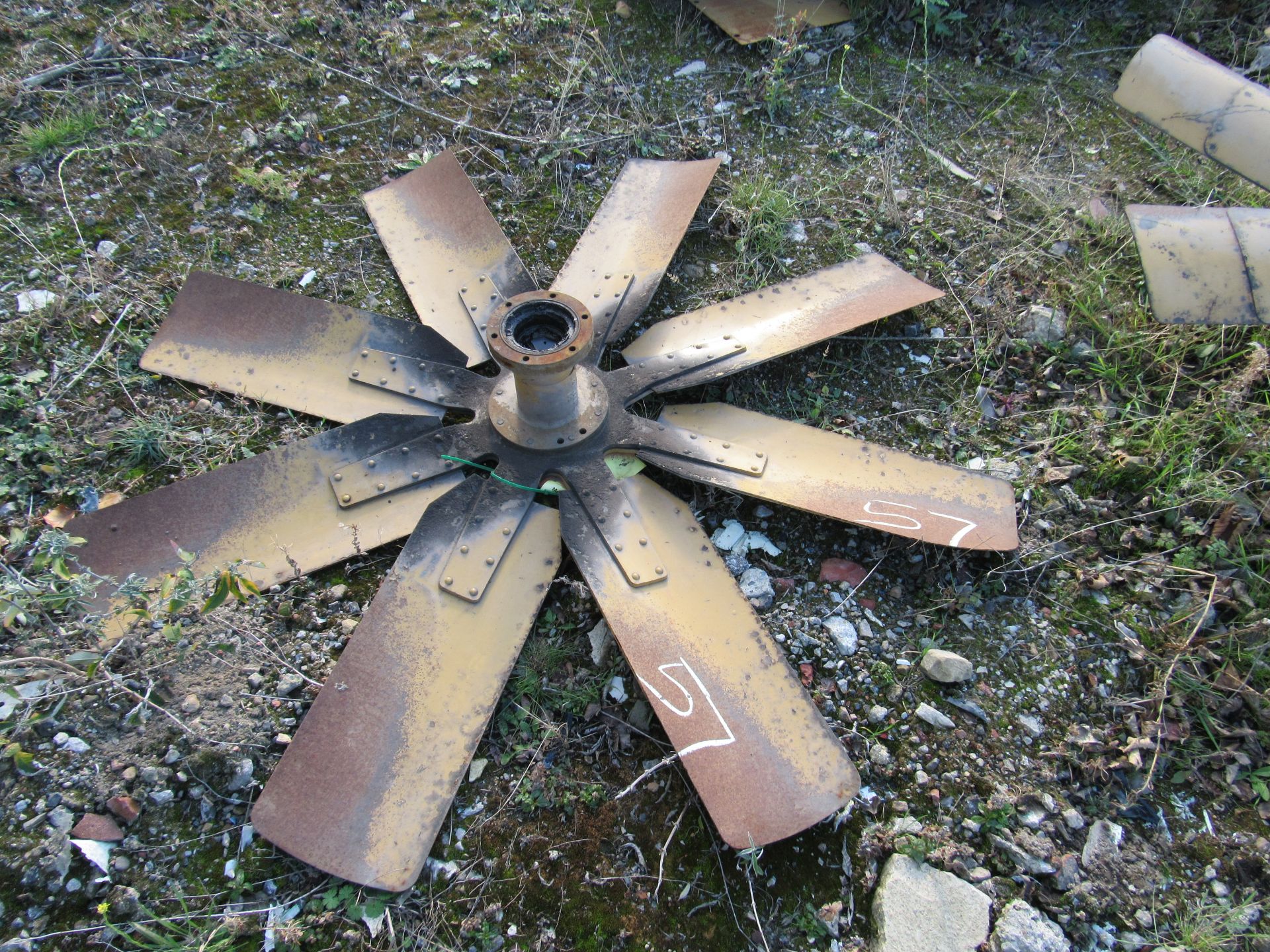 Caterpillar 777D fan, used condition.