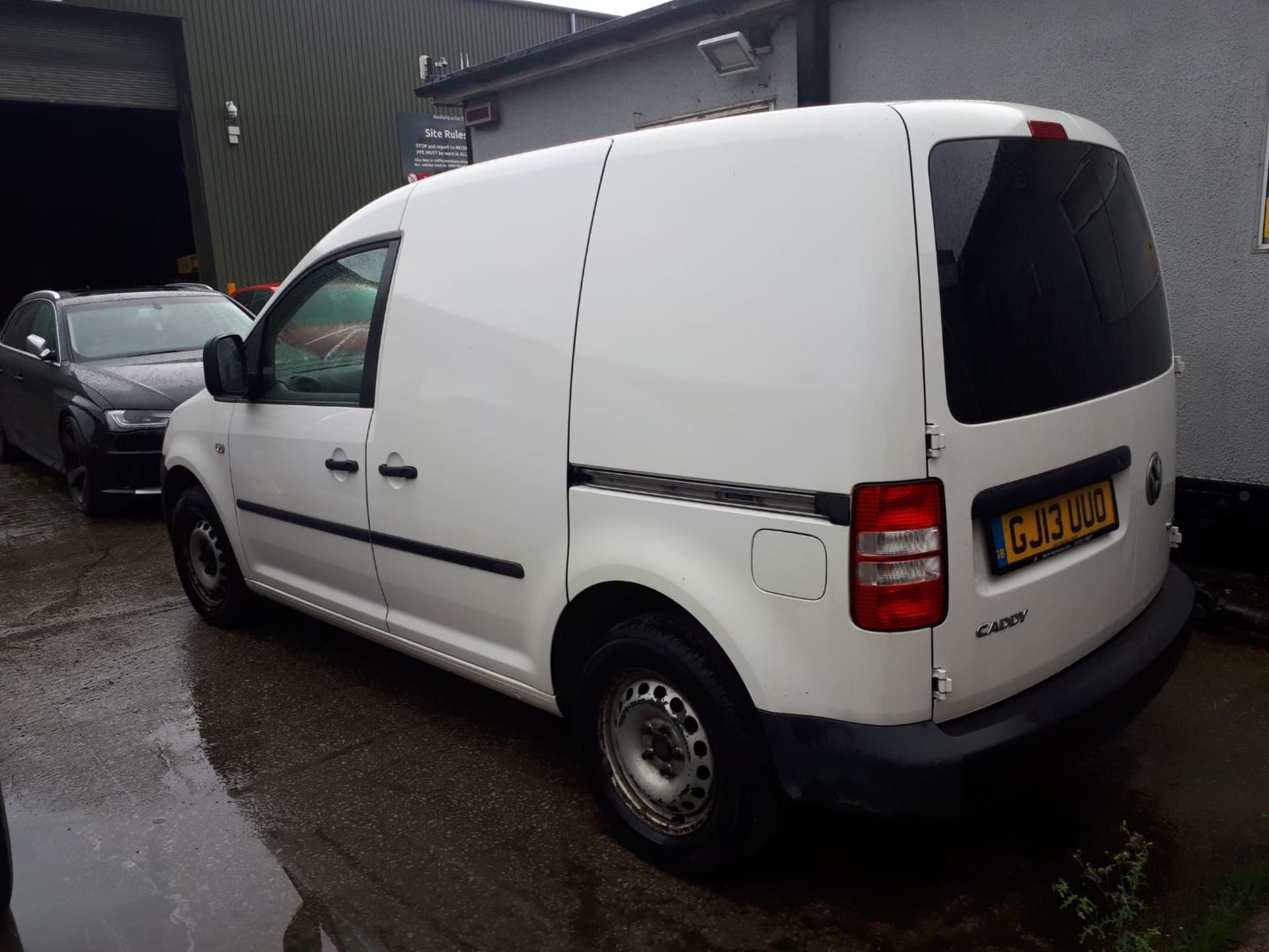 Volkswagen Caddy C20 TDI 75 Van, registration GJ13 UUO, first registered 22 May 2013, recent MOT, - Bild 4 aus 5