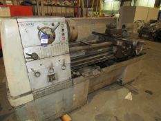 Colchester mascot 1600 lathe, comes with 3 and 4 jaw chuck and work steady. 1700mm bed, serial