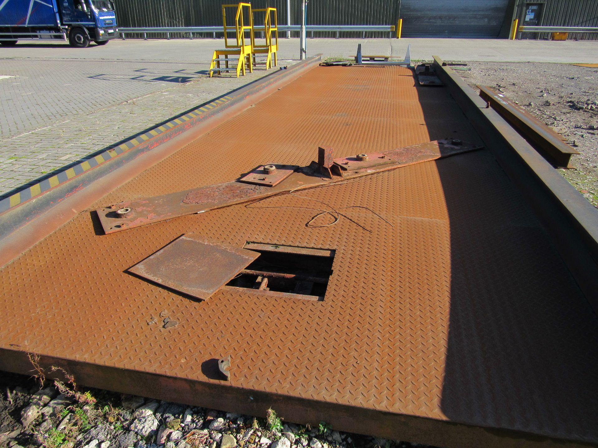 40 Ton Weighbridge with load cells, 12 meters by 3 meters. - Image 10 of 10