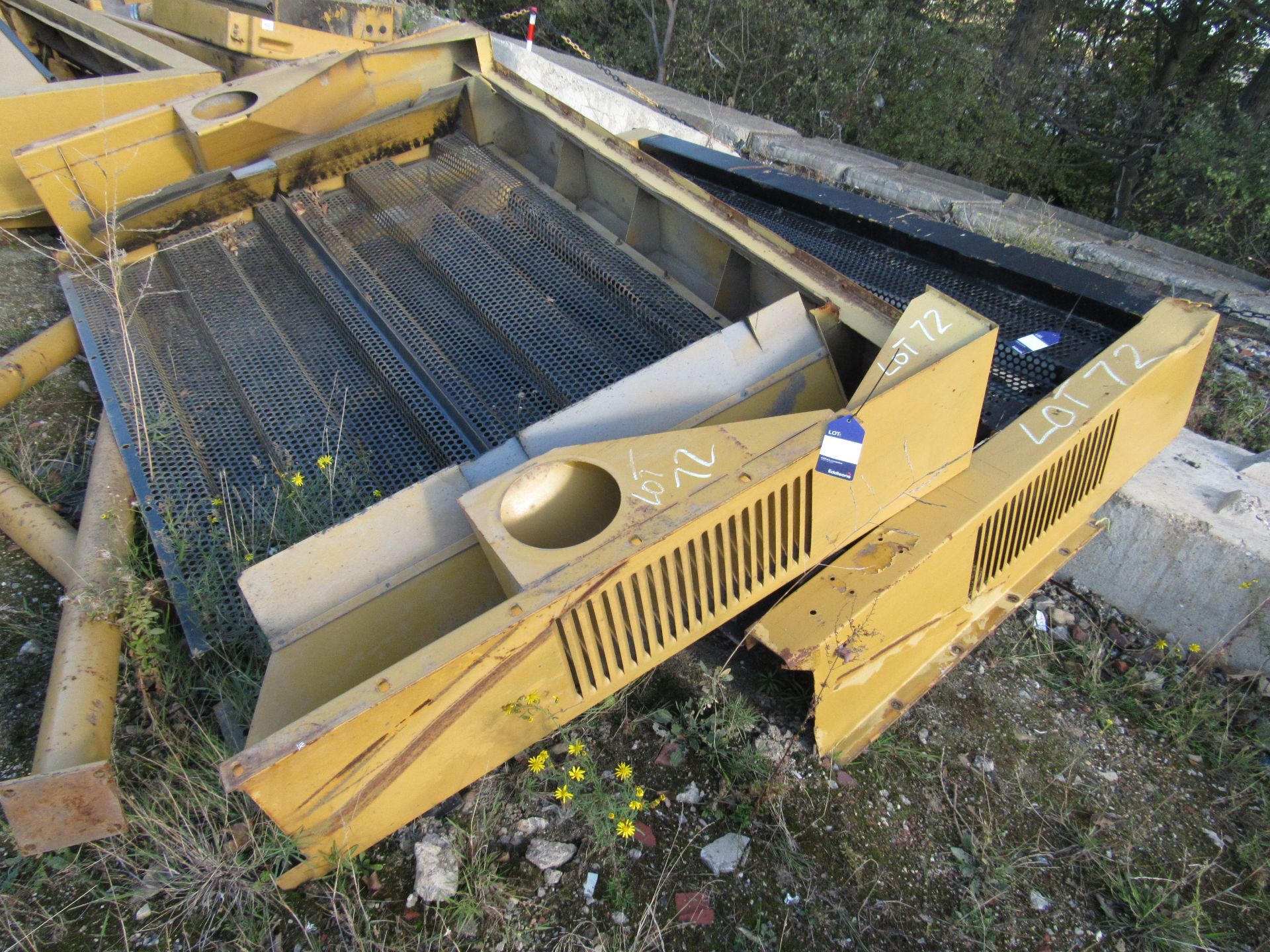 3 Caterpillar 777C radiator guards. - Image 2 of 5