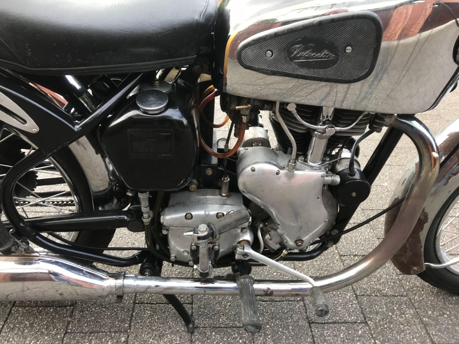 Velocette 350 1963 model motorcycle 31,008 miles, full rebuild in 1999.Engine number VR4339 Frame - Bild 8 aus 9