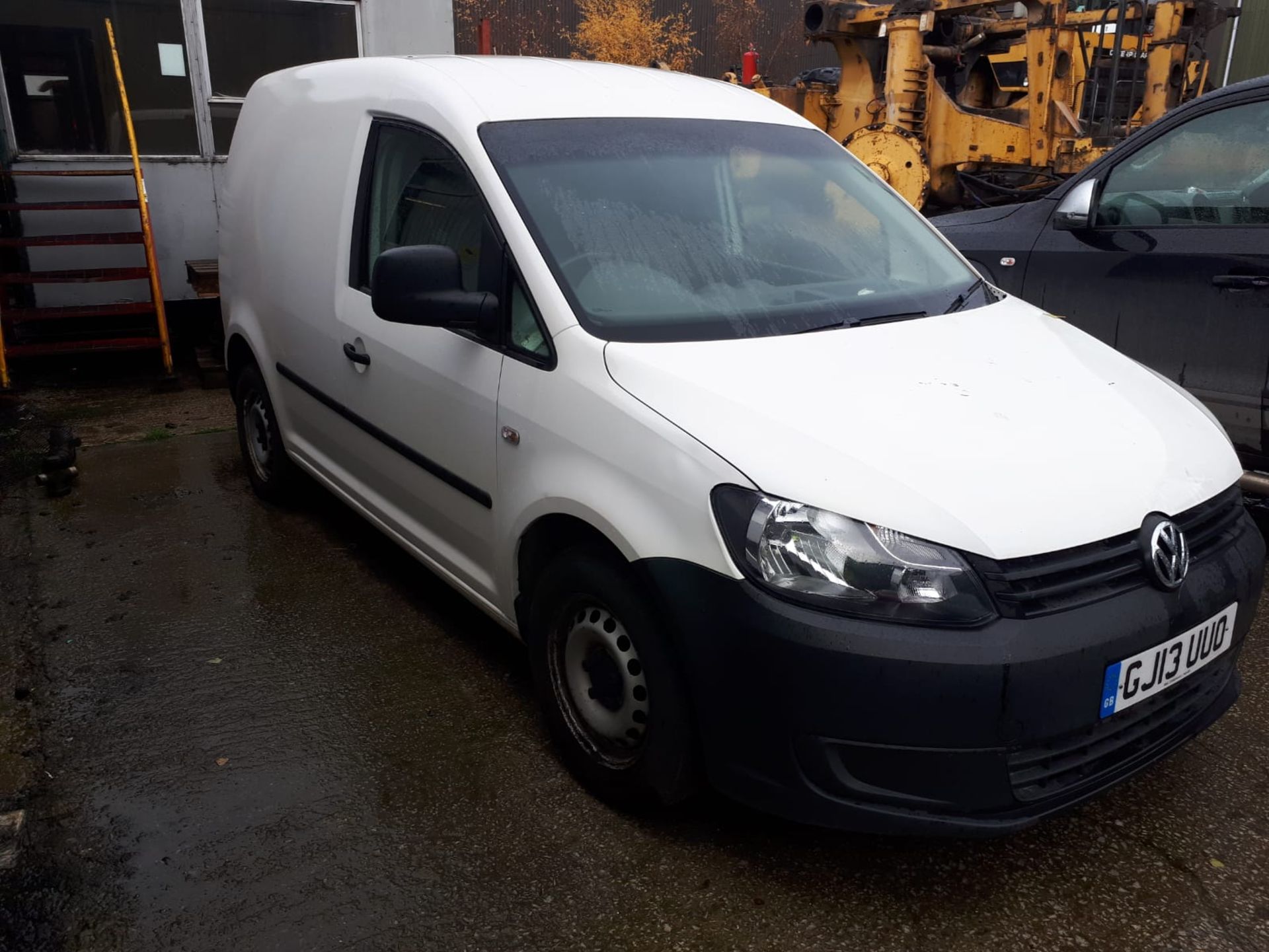 Volkswagen Caddy C20 TDI 75 Van, registration GJ13 UUO, first registered 22 May 2013, recent MOT, - Bild 2 aus 5