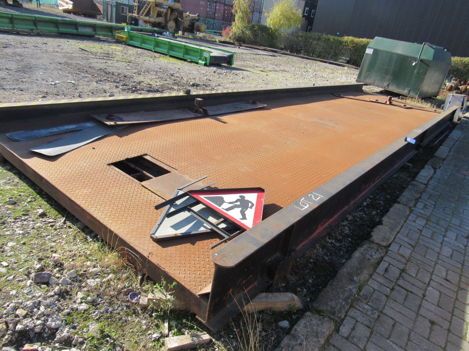 40 Ton Weighbridge with load cells, 12 meters by 3 meters. - Bild 8 aus 10