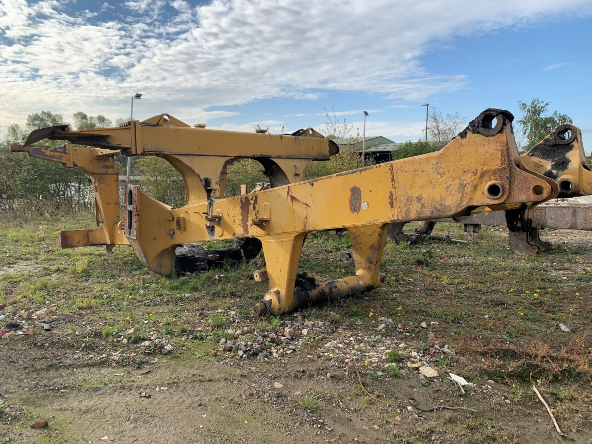 Caterpillar 777D Chassis , 5000Kg Approx. - Image 5 of 7