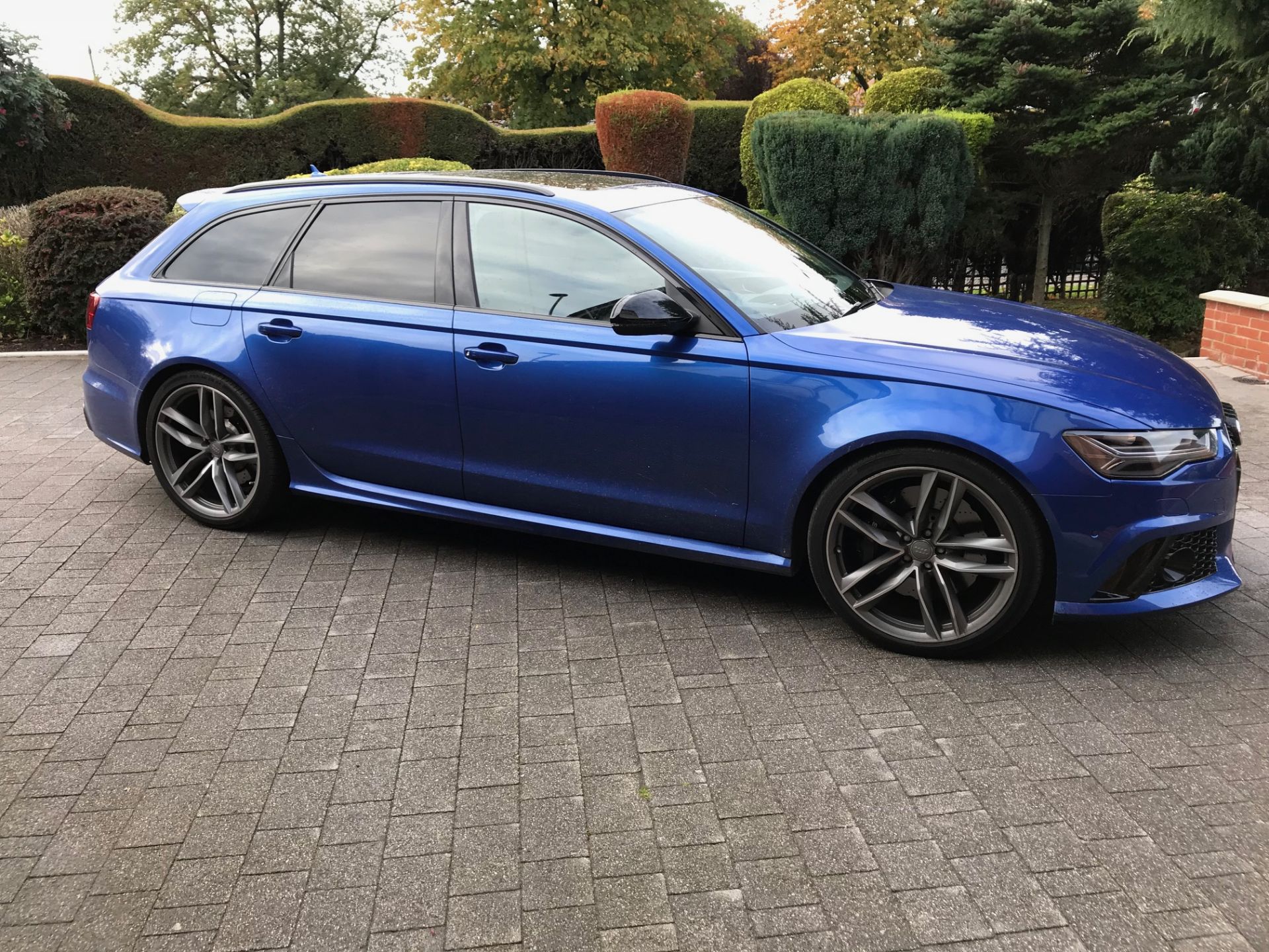 Audi C7 RS6 TFSI V8 Quattro, 2015, Audi (C7) RS6 High specification, around 35,000 miles, 5 Year - Image 4 of 19